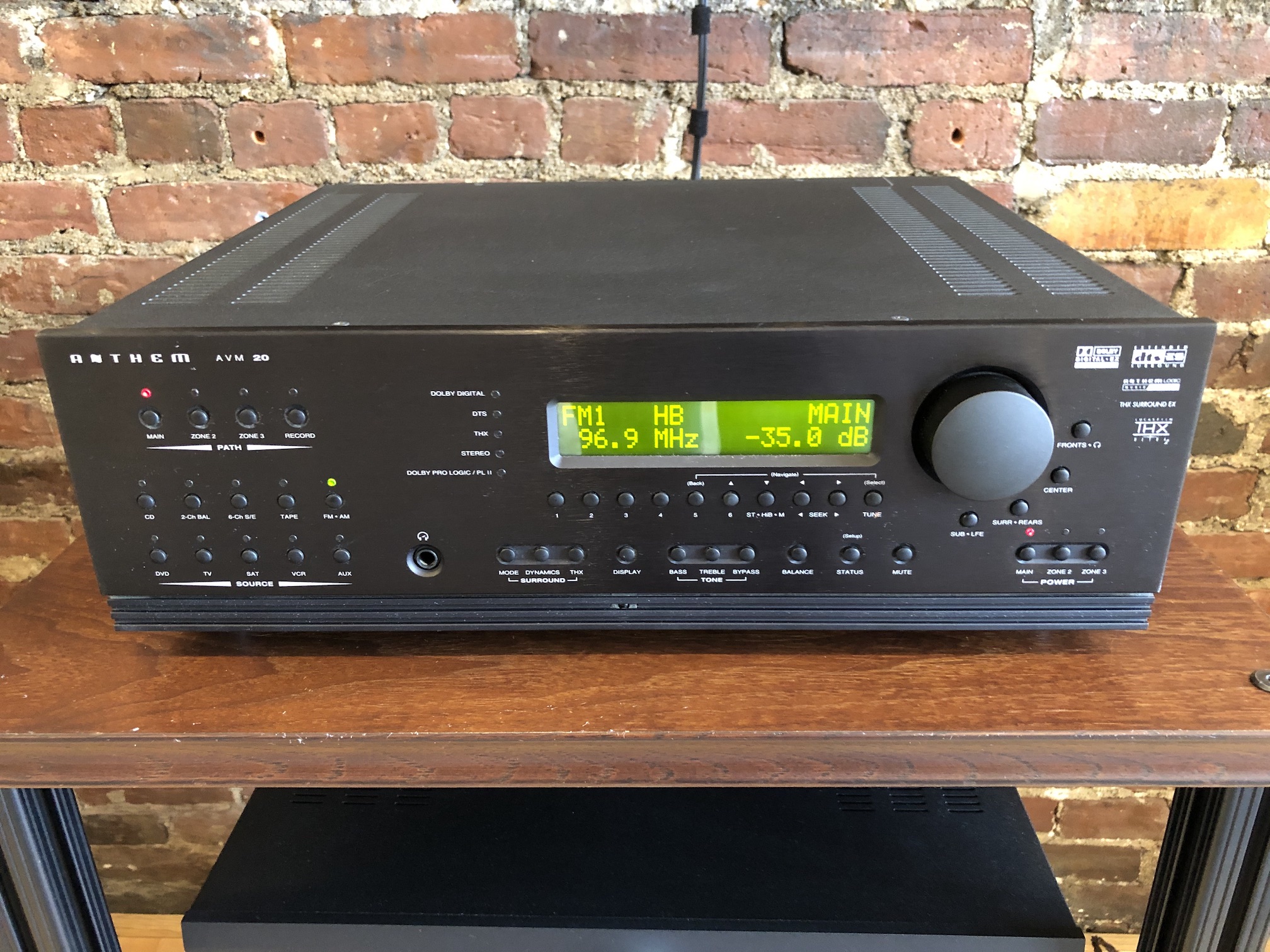 Anthem STR Power Amplifier